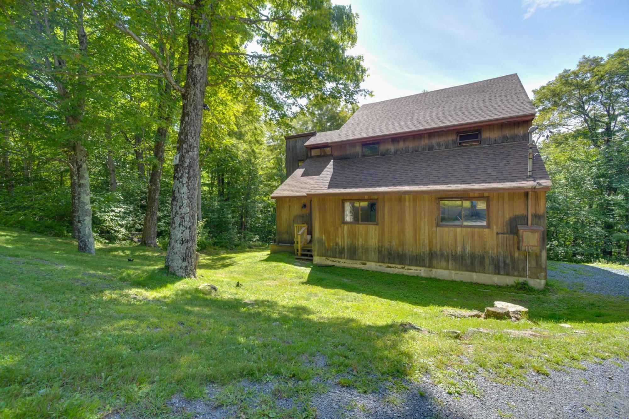 Wilmington Retreat With Deck, Lake Views And Game Room Ngoại thất bức ảnh