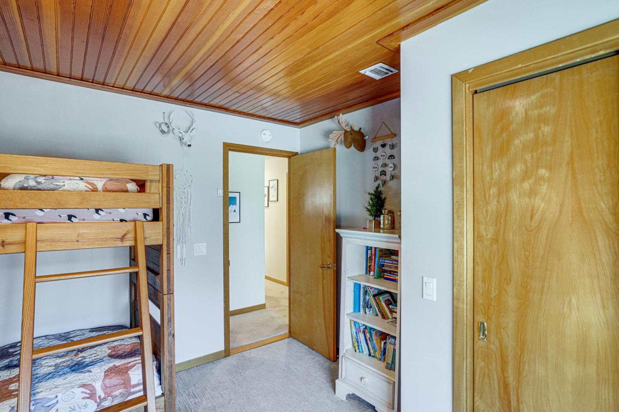 Wilmington Retreat With Deck, Lake Views And Game Room Ngoại thất bức ảnh
