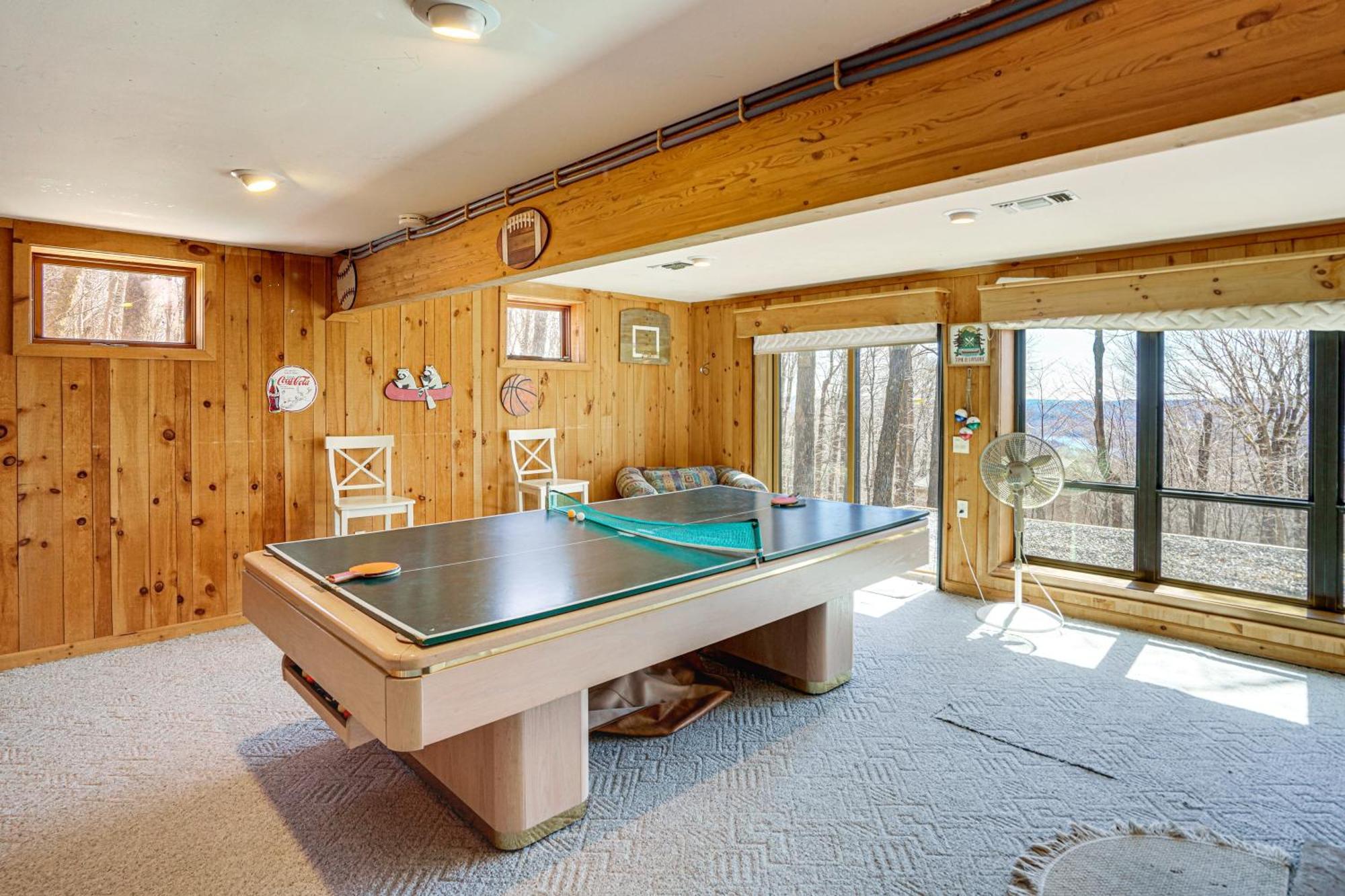 Wilmington Retreat With Deck, Lake Views And Game Room Ngoại thất bức ảnh