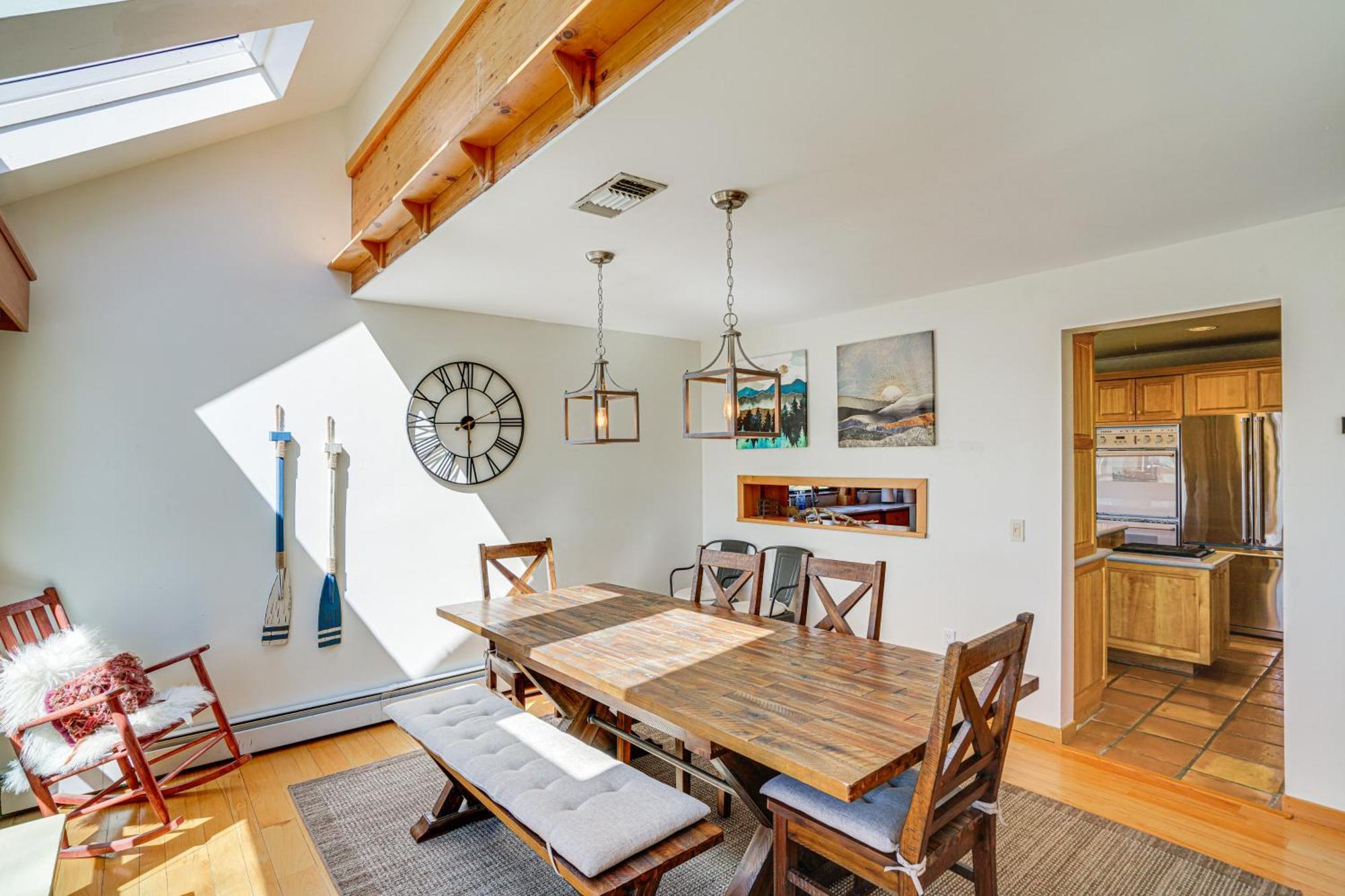 Wilmington Retreat With Deck, Lake Views And Game Room Ngoại thất bức ảnh