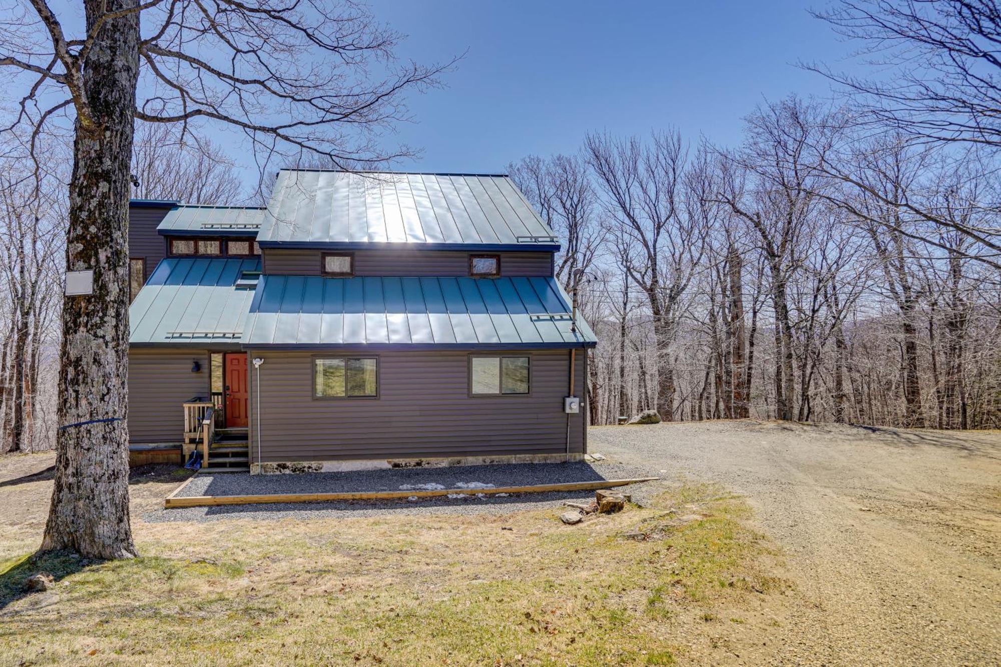 Wilmington Retreat With Deck, Lake Views And Game Room Ngoại thất bức ảnh